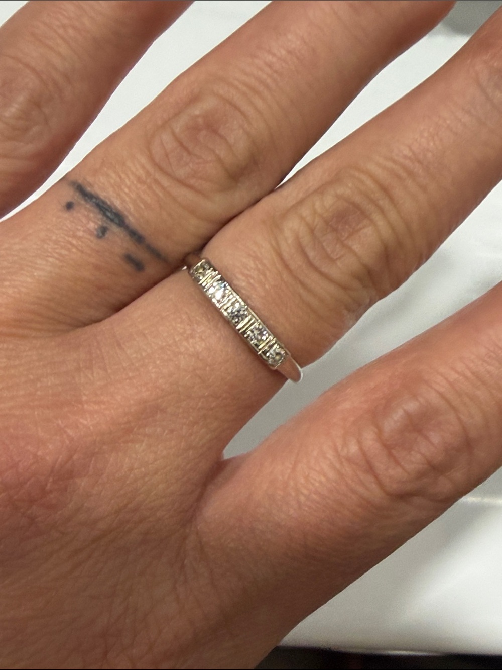 Vintage 1920’s CREST Art Deco five stone diamond ring💍